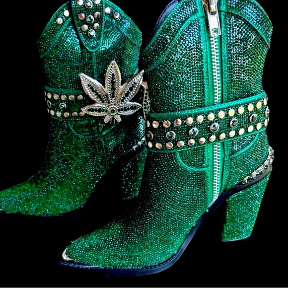 Shoes - • Sparkly Emerald Boots •